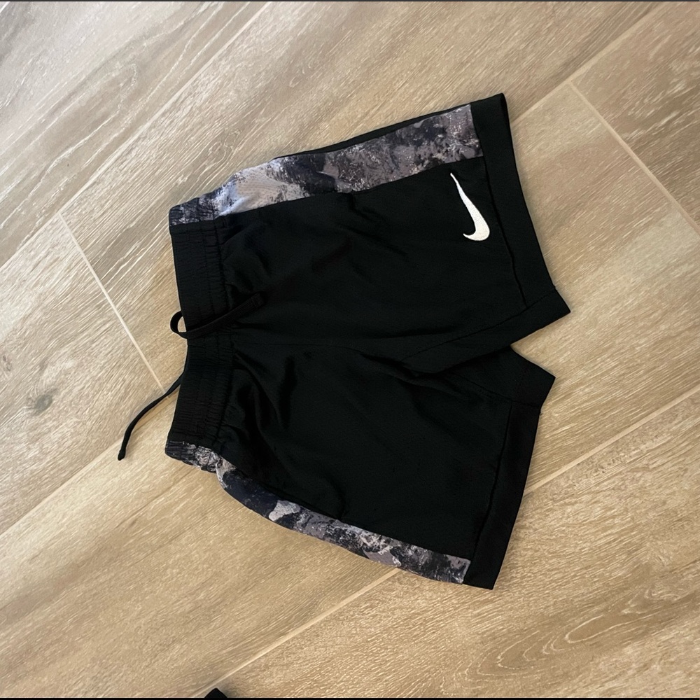 Boys Black Nike Dri-Fit shorts XS